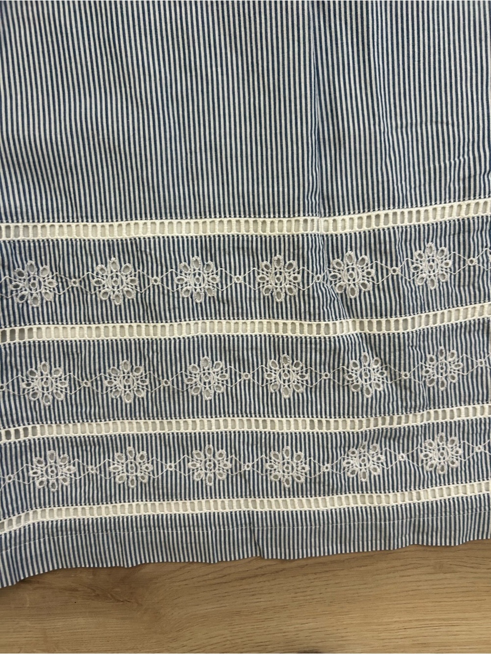 NEVER WORN ! Vineyard Vines Blue and White Striped Halter Midi Dress - Picture 2 of 5